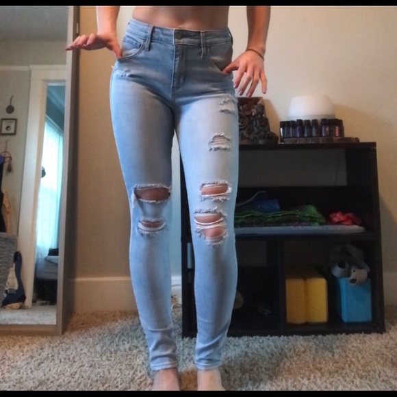LEVI’S | 721 High Rose Skinny Distressed Lightwash jeans - Picture 1 of 5